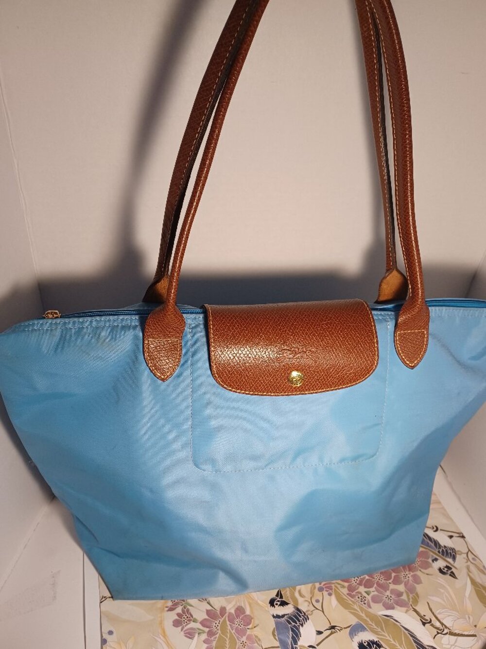 Medium Longchamp Le Pliage Nylon Shoulder Tote